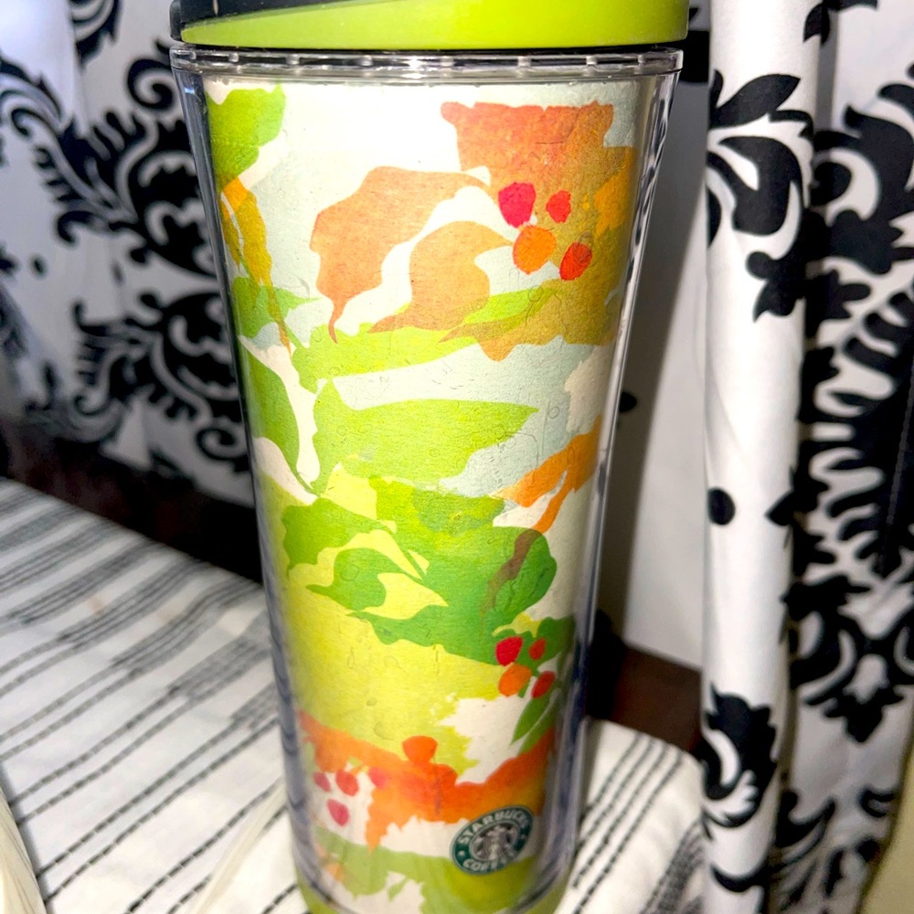 2007 Starbucks 16 oz floral green hot cup
